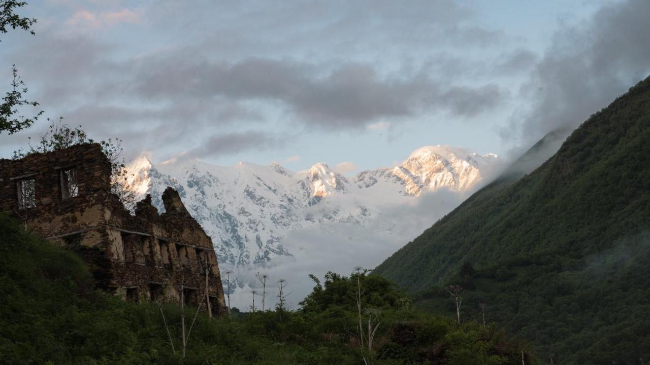 Gaul Gavkhe Hotel Ushguli Esterno foto
