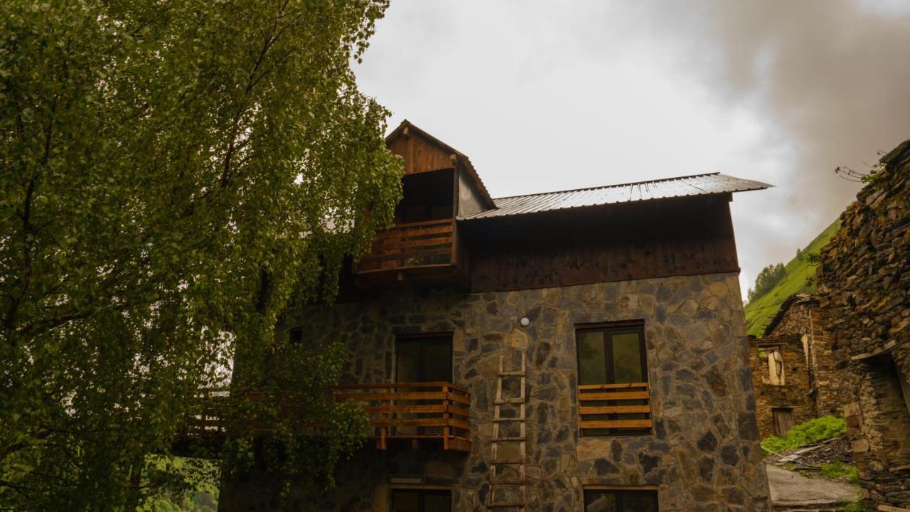 Gaul Gavkhe Hotel Ushguli Esterno foto